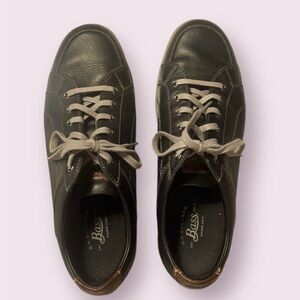 Men’s G.H. BASS Landon black leather lace-ups.  Size 10.5.
